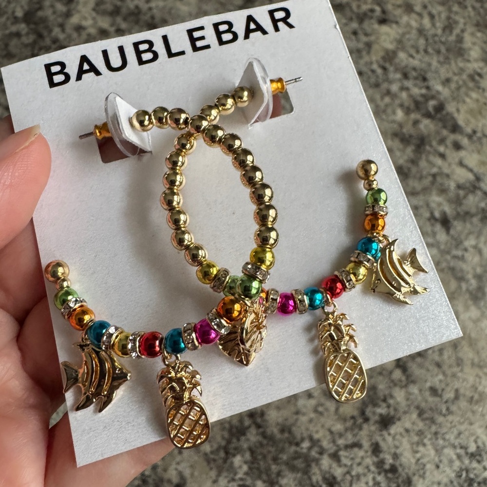 Baublebar Beaded Tropical Gold Tone Hoop Earrings Summer Fish Pineapple Charms - Picture 6 of 11
